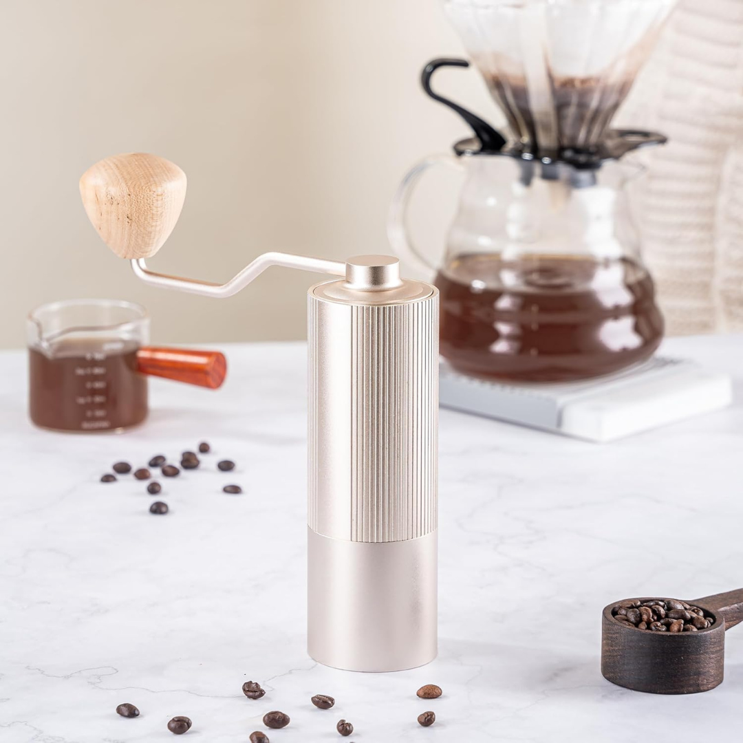 Molino para Café Pro de Precisión Dorado con Muelas en Acero