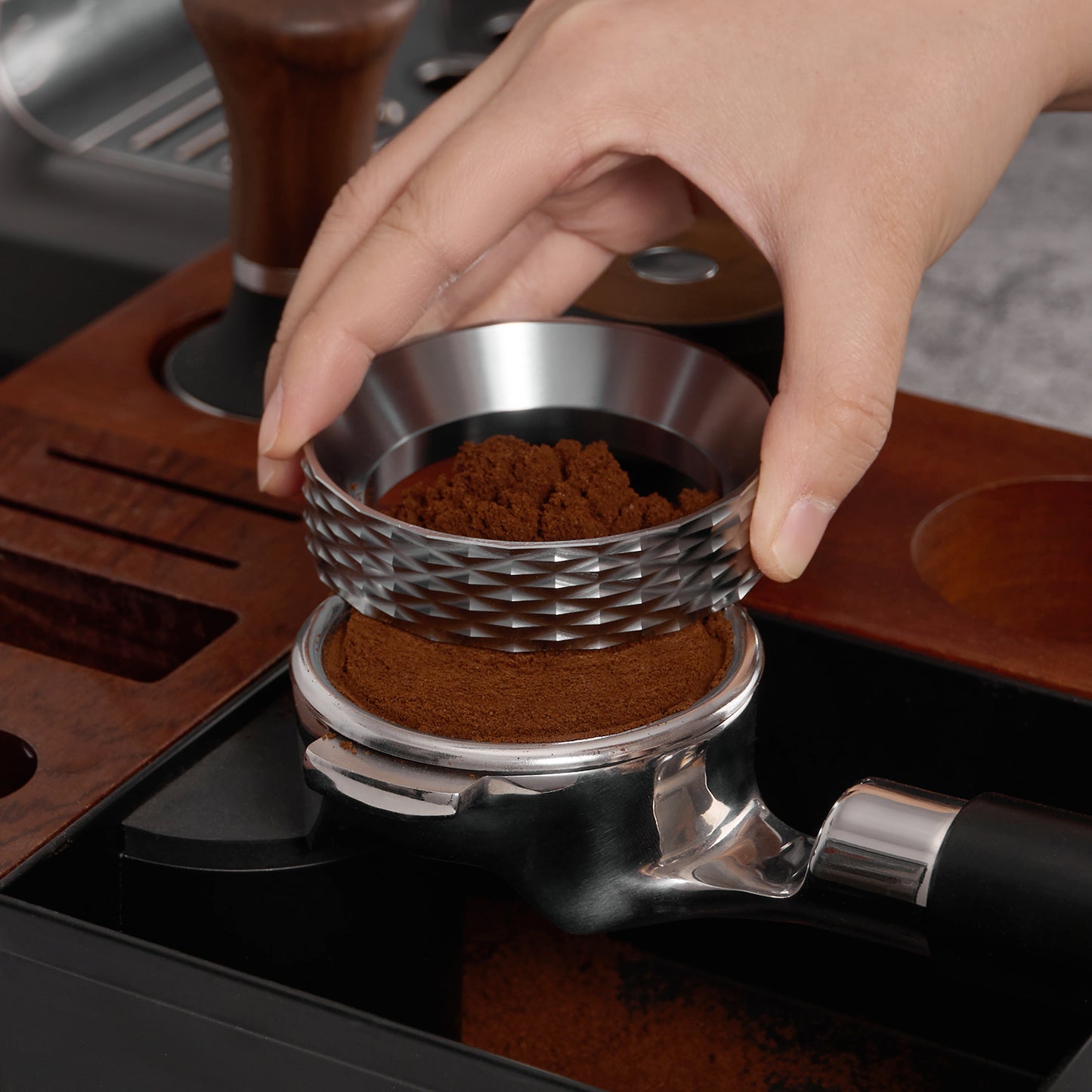 Anillo Dosificador Magnetico 58mm para Portafiltro Espresso