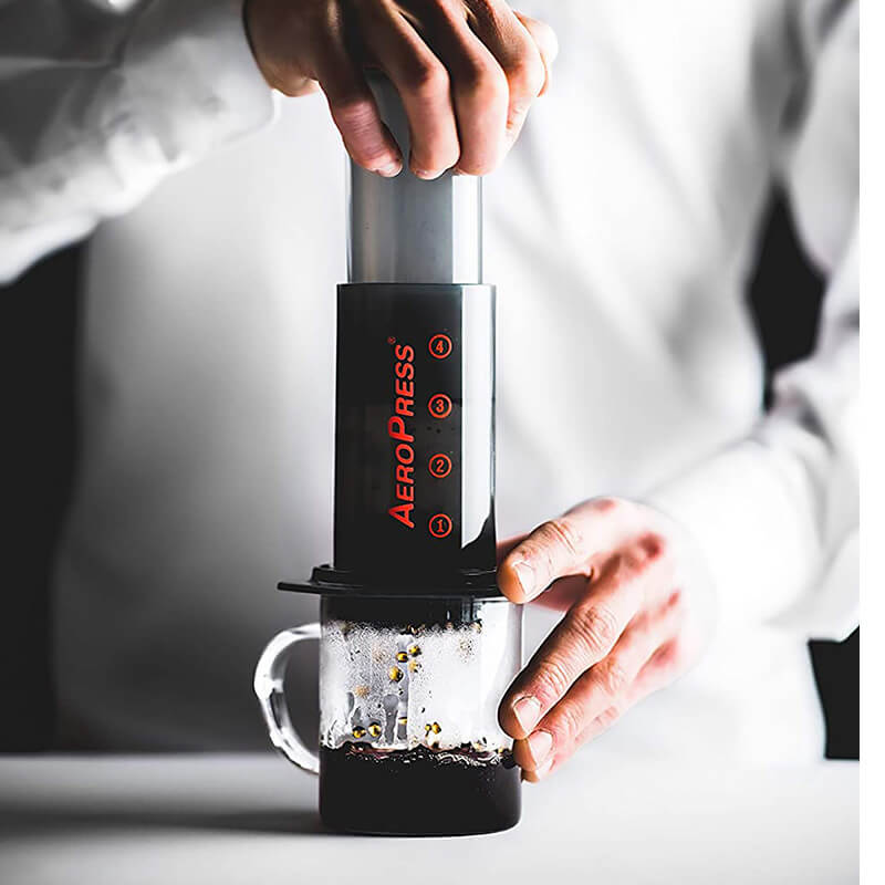 Cafetera Aerobie AeroPress Original + Filtros + Accesorios