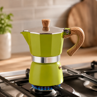 Cafetera Moka Italiana Verde 3 Tazas con Mango Efecto Madera
