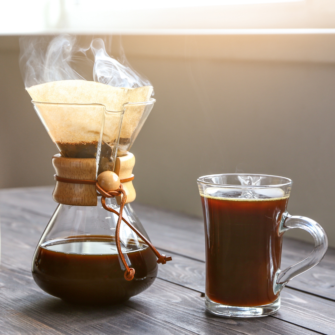 Kit Cafetero Chemex | Chemex 400ml + Jarra Cuello de Ganso 600ml + Café Especial Insignia + Caja Tipo Regalo + Mensaje Personalizado