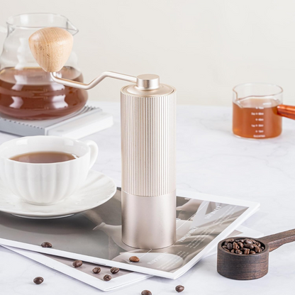 Molino para Café Pro de Precisión Dorado con Muelas en Acero