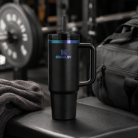 Vaso Termo Stanley Quencher H2.0 30 Oz Black Chroma 887 ml