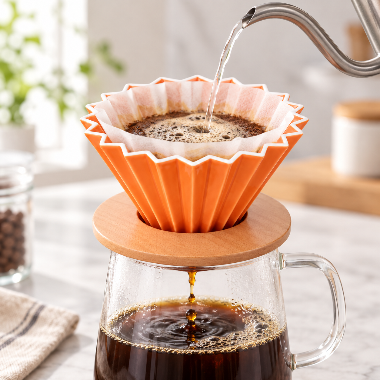 Cafetera Dripper V60 Metodo Origami Ceramica Tamaño 01 Naranja con Base de Madera