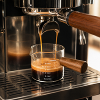 Vaso Medidor para Espresso 75 ml en Vidrio con Mango de Madera
