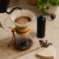 Kit Cafetera Tipo Chemex 600 ml con Molino Manual Profesional Muelas Conicas Acero Inoxidable
