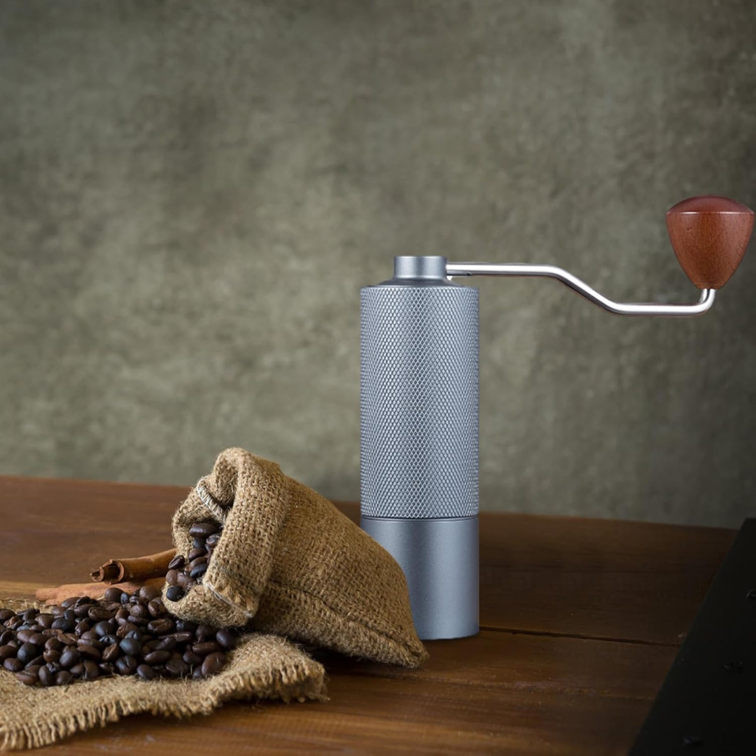 Moledor para Café Conico Manual Gris en Acero Inoxidable Pro 35gr