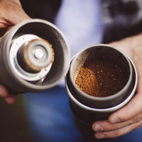 Kit de Cafe Dripper V60 Viajero 3 en 1 Tipo Cafflano Klassic con Jarra Cuello de Cisne 350 ml