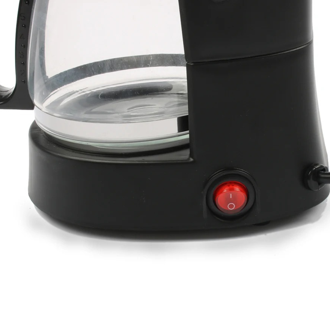 Cafetera Eléctrica Negra para el Hogar u Oficina – 6 Tazas, 600 W