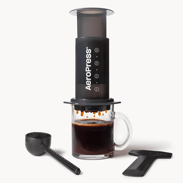 Cafetera Aerobie AeroPress Original + Filtros + Accesorios