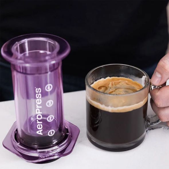 Cafetera AeroPress Clear Manual Original Morada 4 Tazas  240ml Portátil