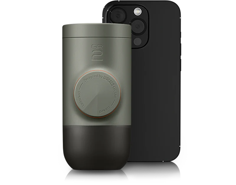 Enfatiza independencia de electricidad y tecnología compacta.