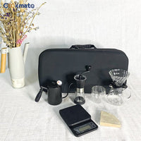 Preparación sin Interrupciones con Filtros V60: Asegura una experiencia sin contratiempos con los Filtros para Cafetera V60 incluidos en el Kit, suficientes para 100 preparaciones.