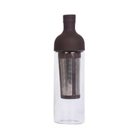Bebidas Infundidas de Frutas: Añade un toque de sabor natural a tu agua con nuestras infusiones de frutas. Coloca trozos de fruta en el filtro y disfruta de agua fresca y deliciosa con un toque saludable.