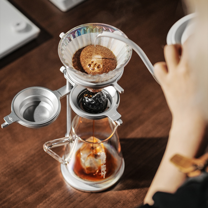 Soporte Dripper Cafe MHW-3BOMBER Smooth Pour Over Chilling Ball Stand