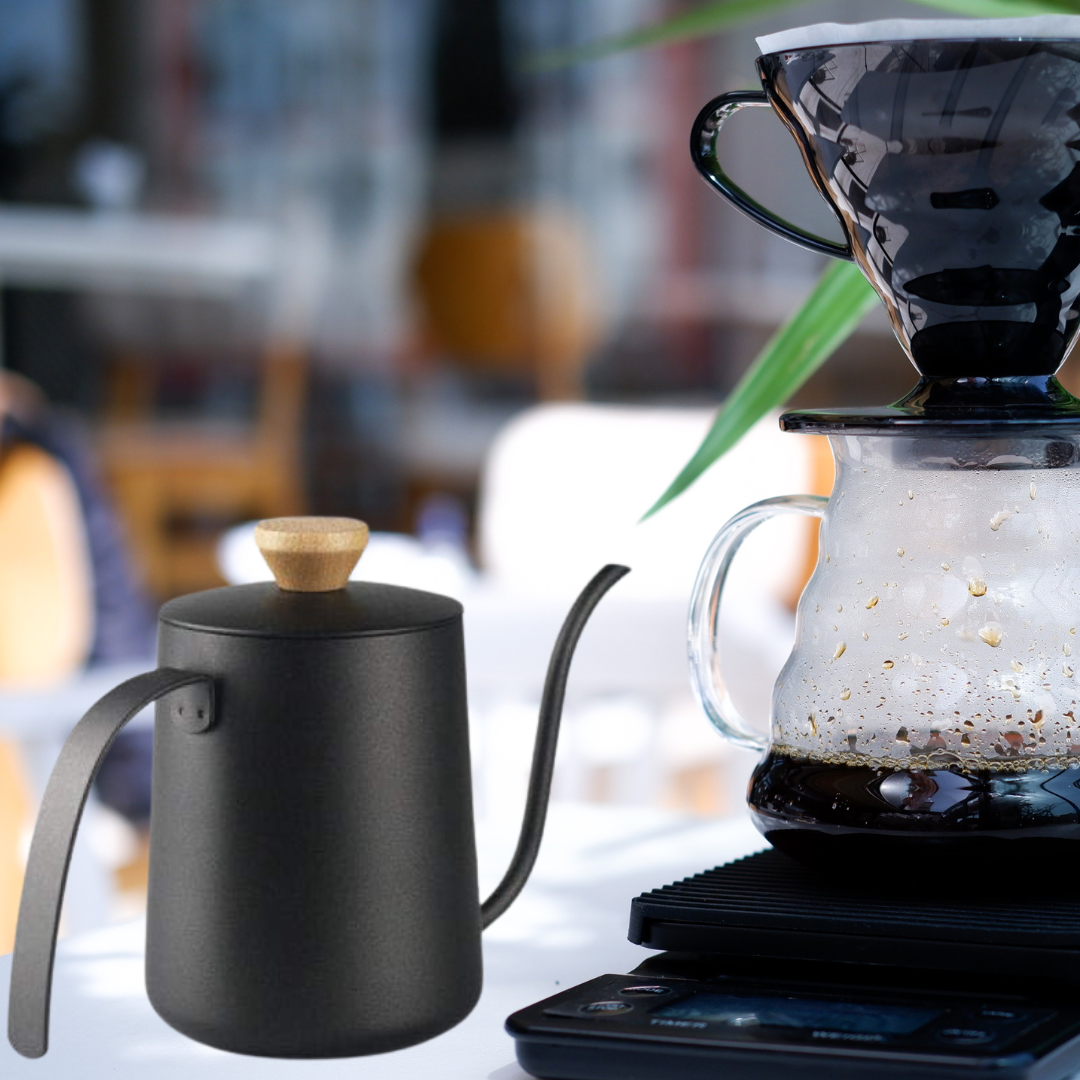 Jarra Calentador Cuello Ganso Negro y Madera 600ML