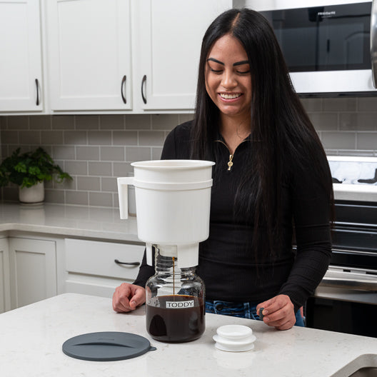 Cafetera Toddy Cold Brew System  1.8Lt  Café Frío