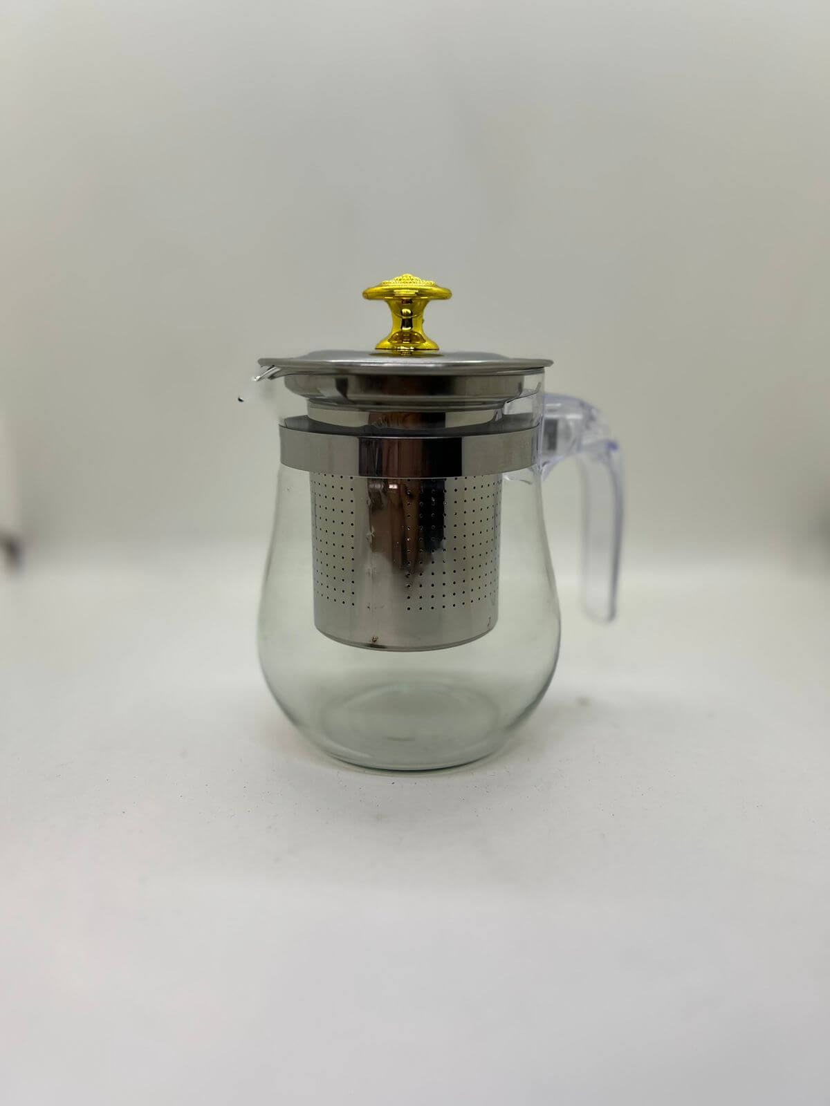 Disponible en Dos Tamaños Prácticos: Elige entre dos tamaños, 350 ml y 500 ml, según tus necesidades personales.