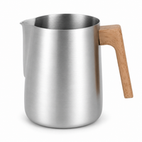 Jarra Cremadora Art Latte Acero Inoxidable Mango Madera 580ml