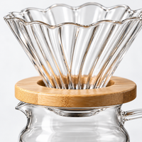 Kit Dripper V60 02 Bambú Café Filtrado + Server de Vidrio 600ml