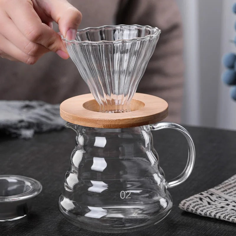 Kit Dripper V60 02 Bambú Café Filtrado + Server de Vidrio 600ml