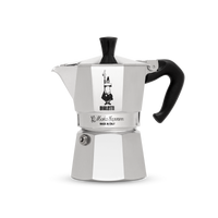 Descubre la pasión por el café italiano con la Cafetera Bialetti Moka Express. Disponible en diferentes tamaños, esta cafetera de calidad te brinda un café fuerte y auténtico. ¡Prepara tu espresso italiano hoy mismo!