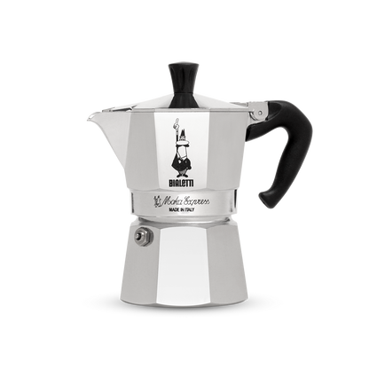 Descubre la pasión por el café italiano con la Cafetera Bialetti Moka Express. Disponible en diferentes tamaños, esta cafetera de calidad te brinda un café fuerte y auténtico. ¡Prepara tu espresso italiano hoy mismo!