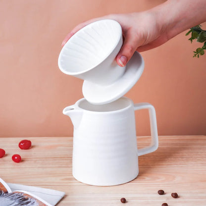 Set de preparación manual tipo barista con cerámica de alta calidad.